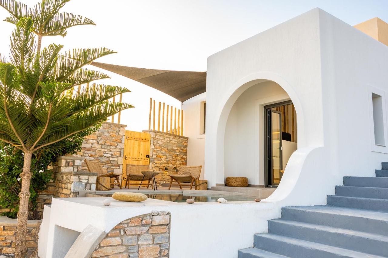 Villa Seaside House With Sunset View And Small Pool