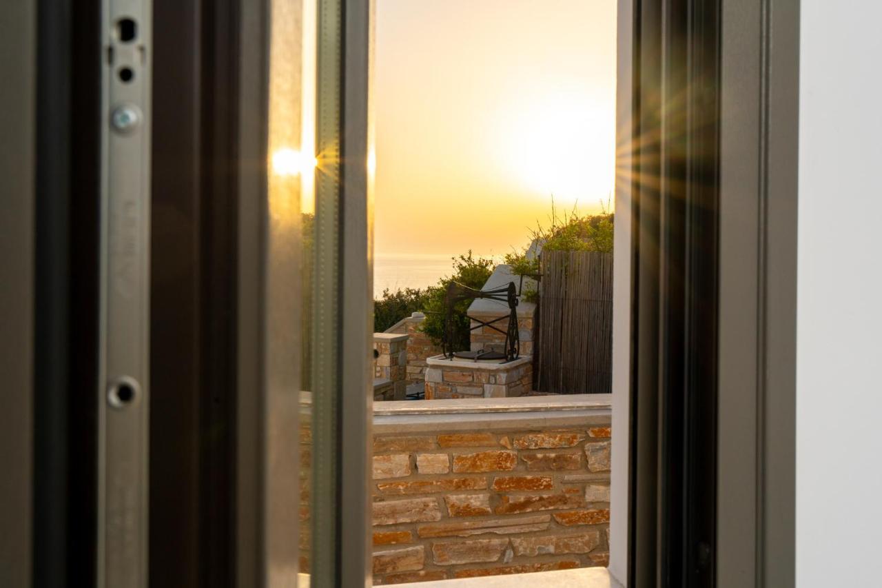 Seaside House With Sunset View And Small Pool Villa Chora (Ios)